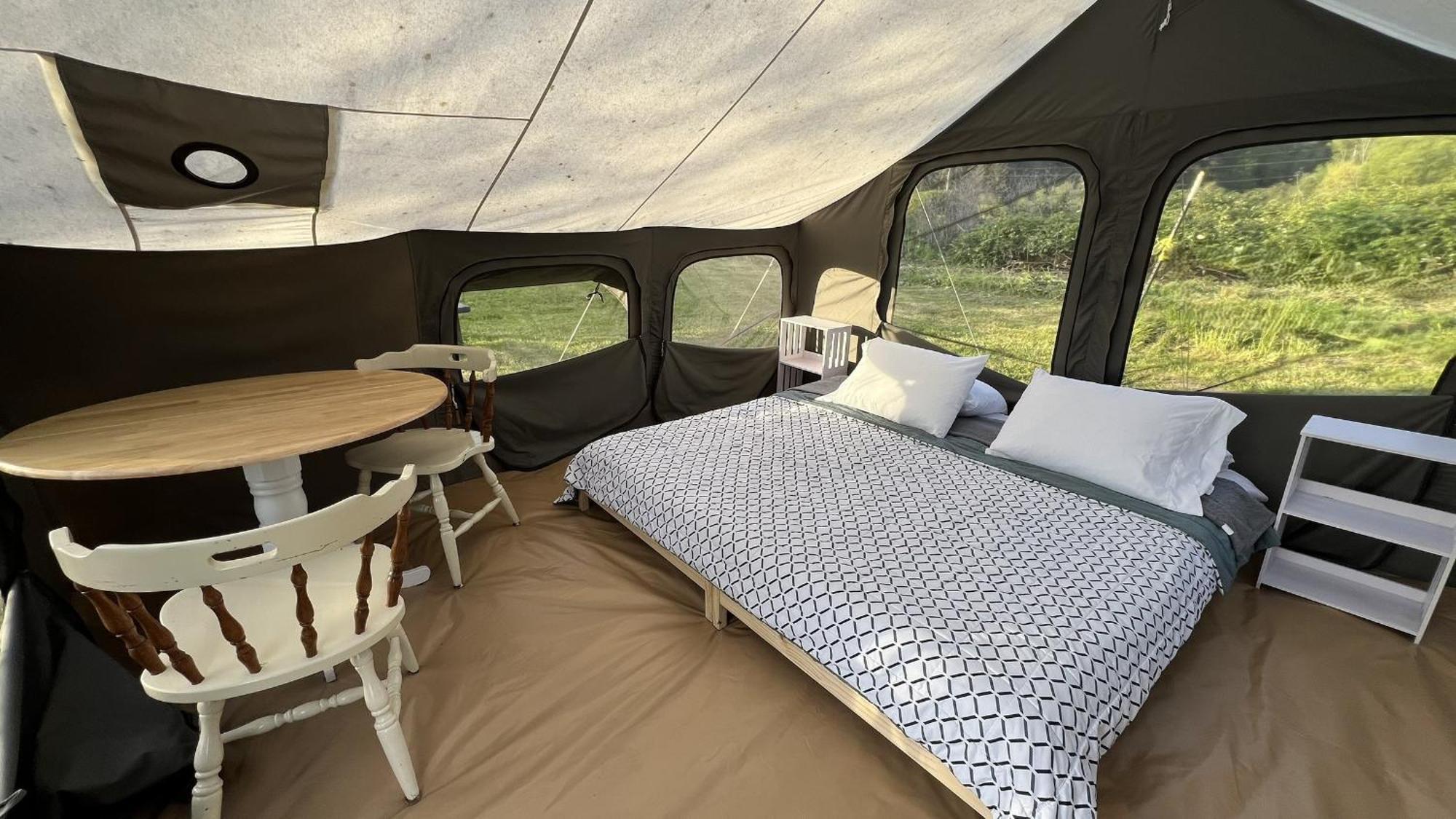 Glamping Tent On The River Klamath Exterior photo